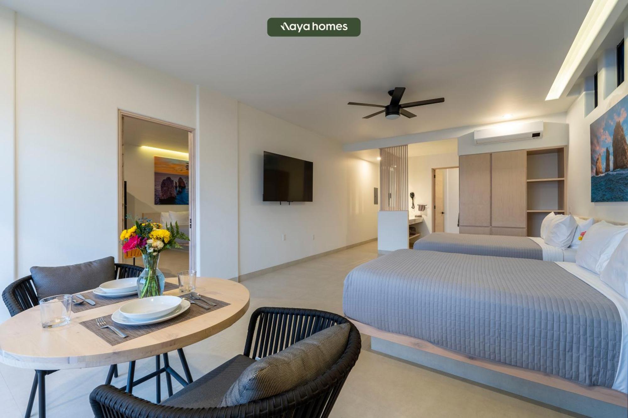 Condo Near Marina - Downtown - Pool - King カボ・サン・ルーカス エクステリア 写真